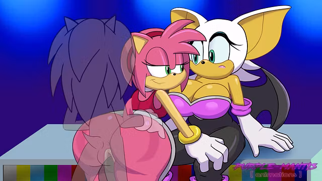 Rouge the Bat Gets Cucked By Amy Rose