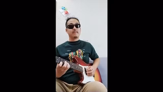 Gen Japan Guitarist Drives Wild Passion Through Breathless Notes