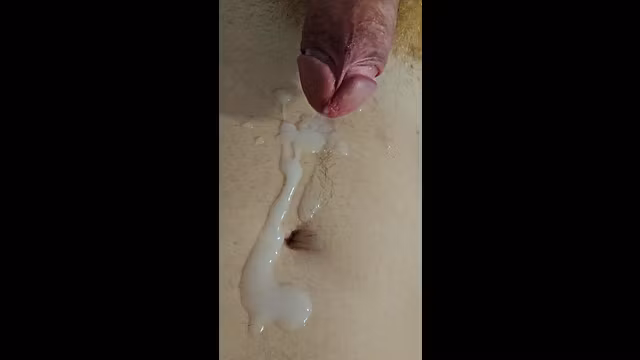 RAGING CUM BUILDS IN ELECTRIC SLICK SCENE