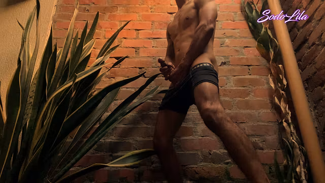 Daily solo fun, until I find a girl to make videos with again. D-5