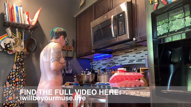 Farting While Baked Cupcakes Naked