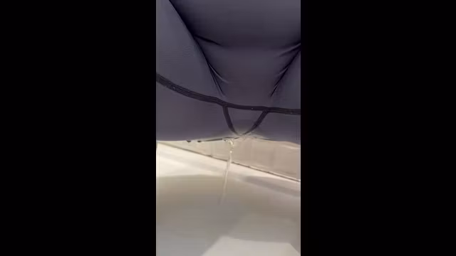 Peeing through my leggings, oopsy. Full vid on my links!