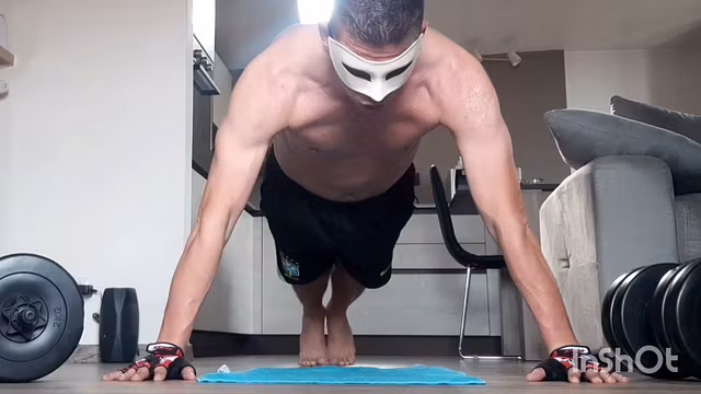 Another gym session turn in a wild session.