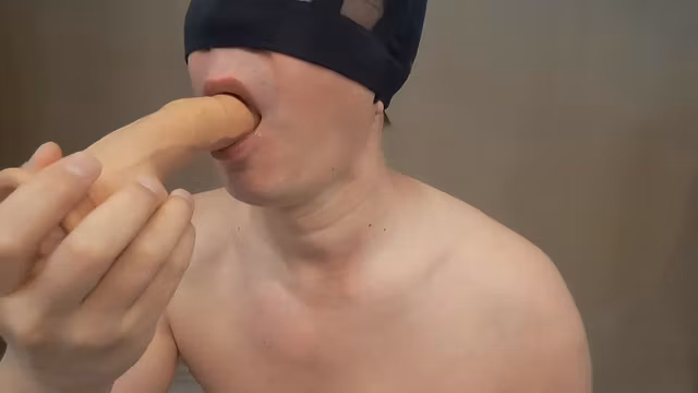 Dildo Suck Cum