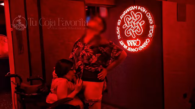 Disabled girl sucks his penis in a wheelchair and then he licks her pussy in bed [10 min preview - Full video on my profile]