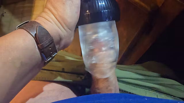 I love this sex toy makes a cum explotion