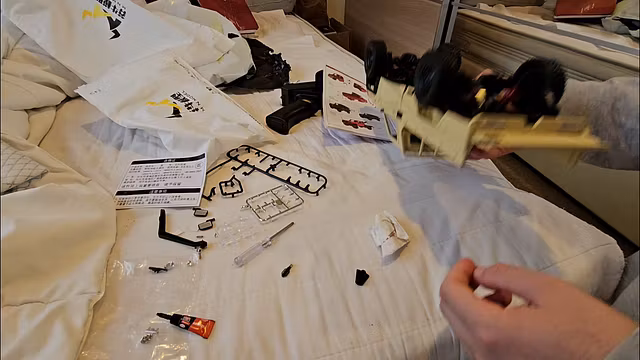 MN82 Assembly Hyperlapse