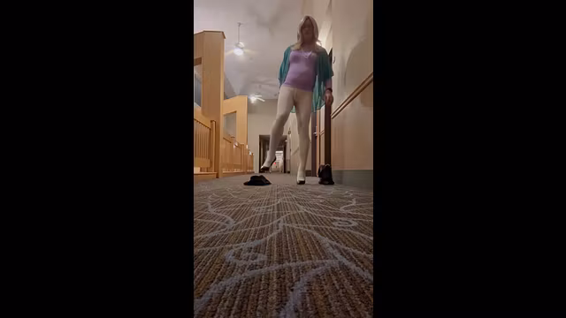 Hotel Room5