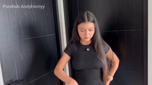 Descubro a mi roomie para sus redes