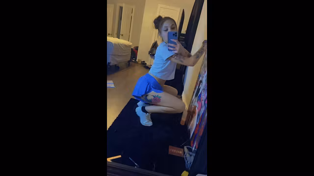 Lulu_Lemons000 craving wild pussy fulfillment
