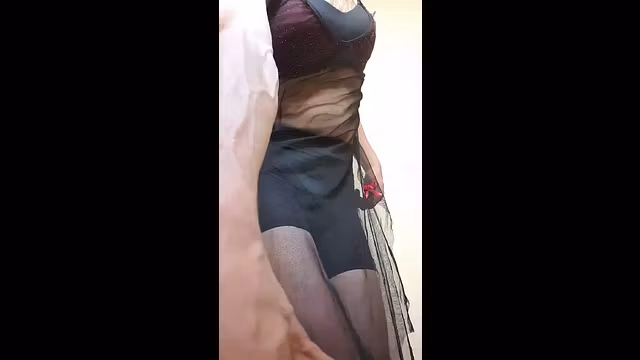 Ready to get fucked so hard 🥒🥒🍑