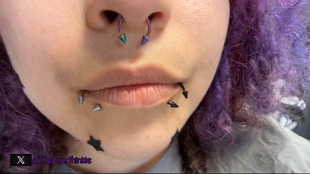 Mouth sounds in public