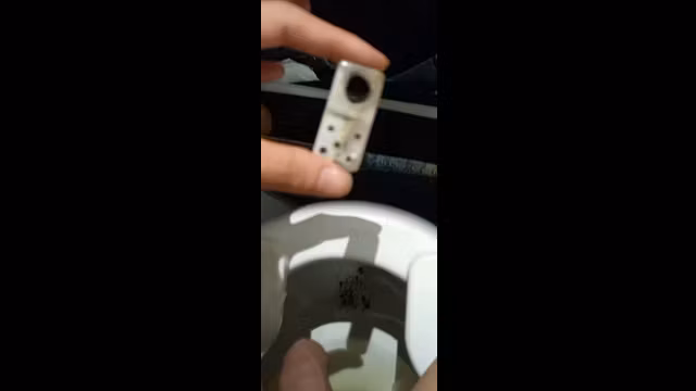 Qué prefieres un fume o mi verga