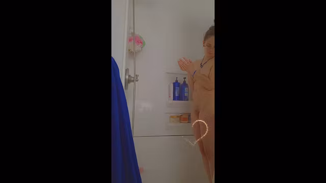 lilnipclamp beforeshowertime