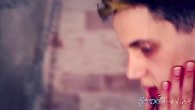frenchtwinks