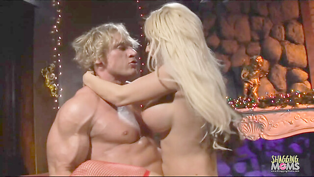 eroticfemaledominati