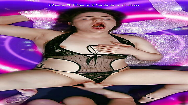 naughtyrealsex