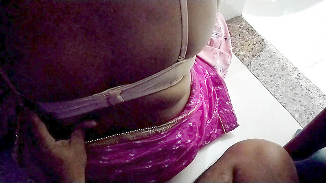 Hot-Desi-girl21