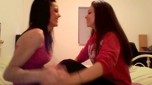 amateurgirlskiss