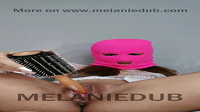 melaniedub