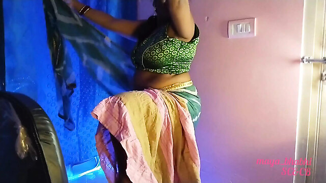 Hot-Desi-girl21