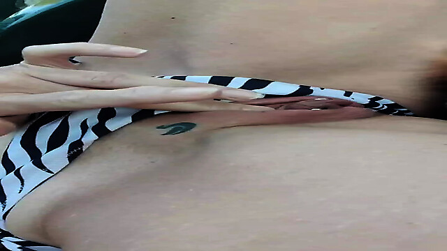 JulieEroticDress