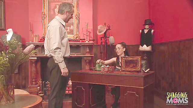 eroticfemaledominati