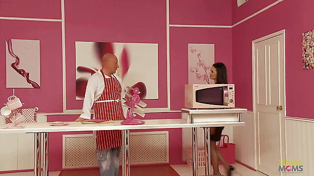 eroticfemaledominati