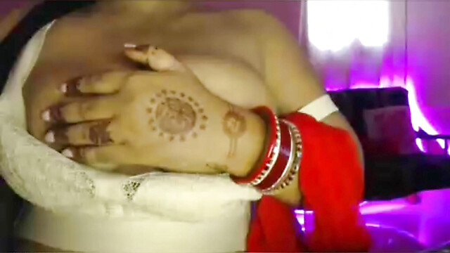 Hot-Desi-girl21