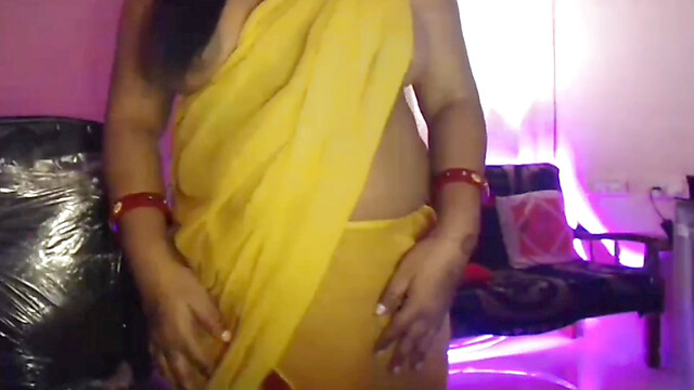 Hot-Desi-girl21