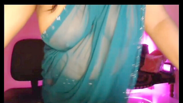 Hot-Desi-girl21