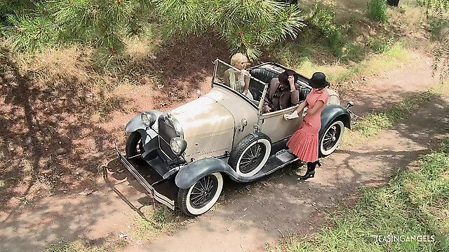 eroticfemaledominati