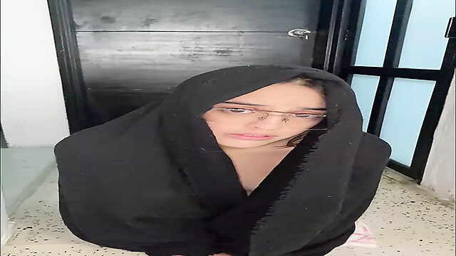 Zahia_slave_