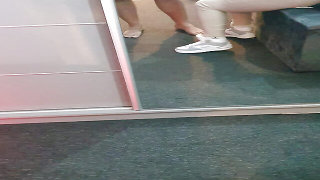 roxy_bigtits1