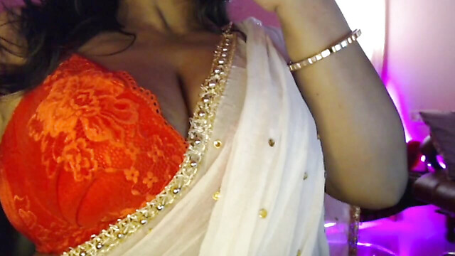 Hot-Desi-girl21