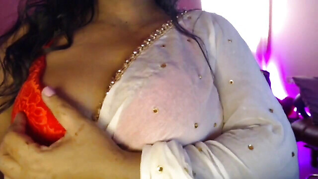 Hot-Desi-girl21