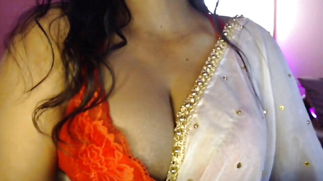 Hot-Desi-girl21