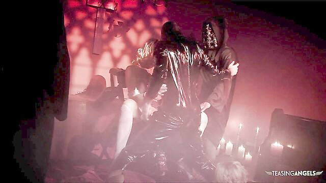 eroticfemaledominati