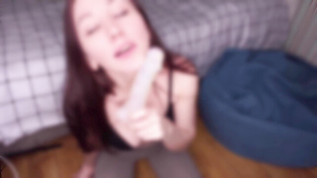 Adoretease