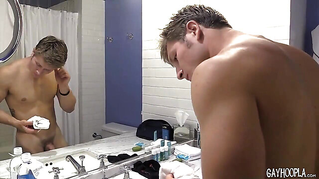 HotGuysFuck