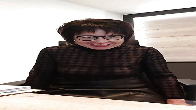 JulieEroticDress