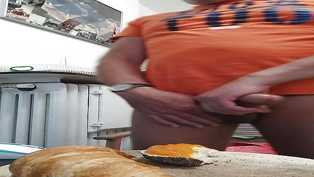 HornyBiLover