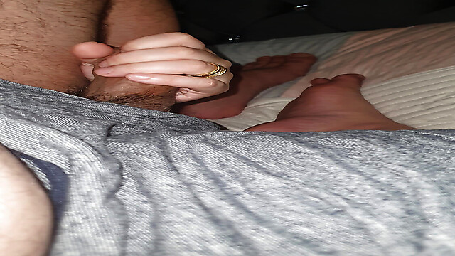 roxy_bigtits1