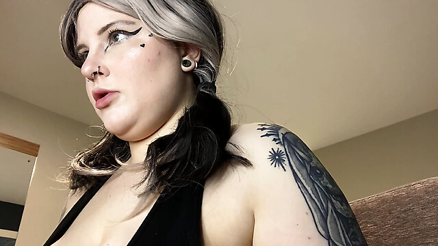 Big_TiddyGoth