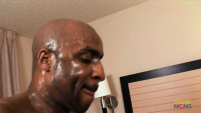 eroticfemaledominati