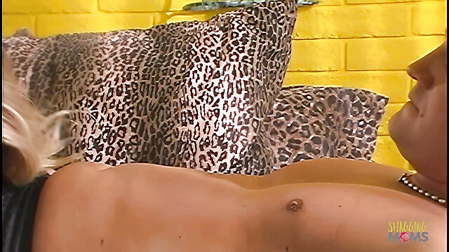 eroticfemaledominati