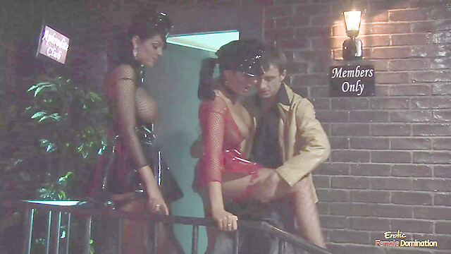 eroticfemaledominati