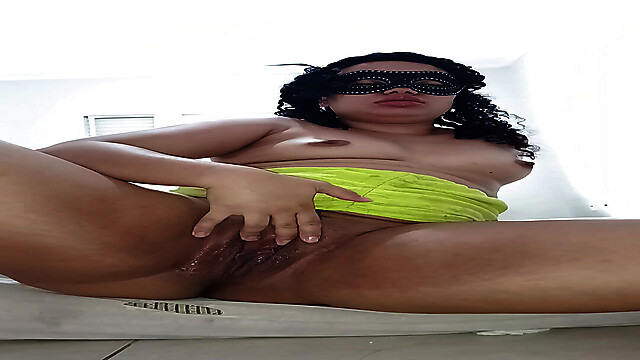 Pervetedgirlebony