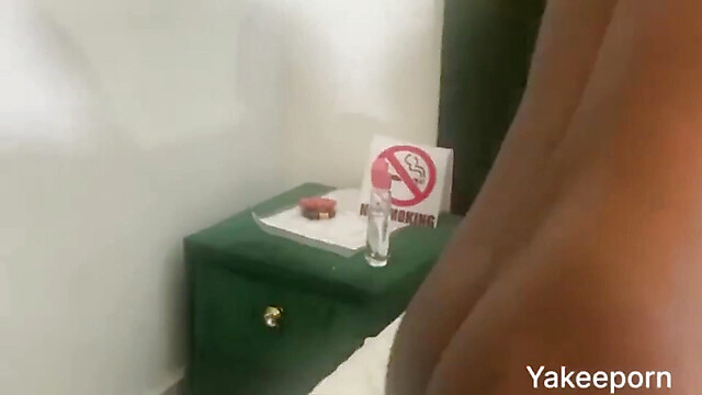 Yakeeporn
