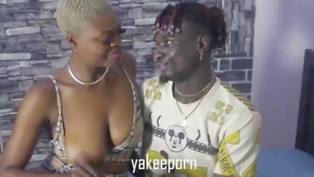 Yakeeporn